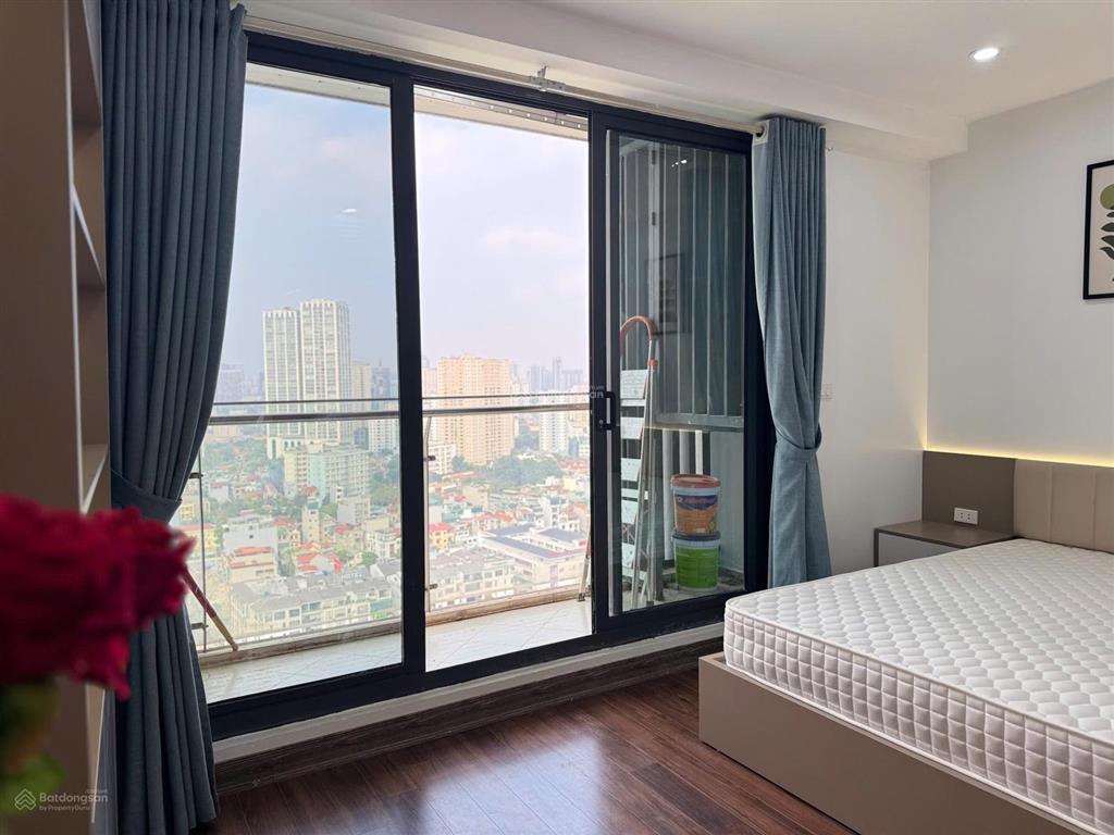 Bán ch tái định cư n3a lê văn lương 69m 3n2w giá 6.4 tỷ đầy đủ nội thất