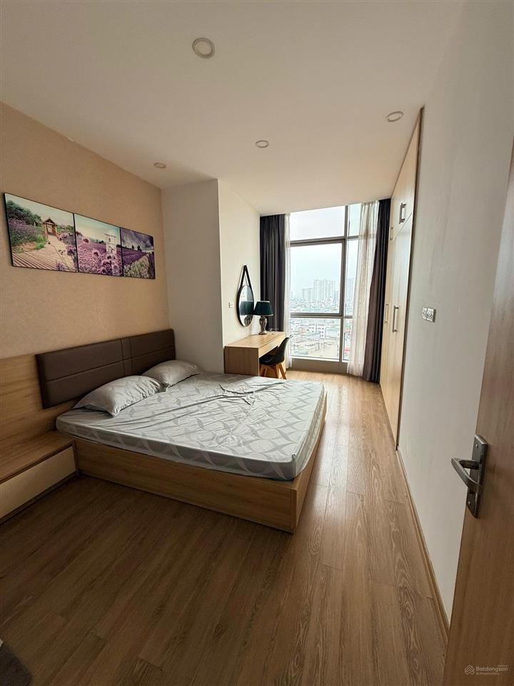 Bán ch eurowindow trần duy hưng 69m 2n2w giá 6.9 tỷ đầy đủ nội thất