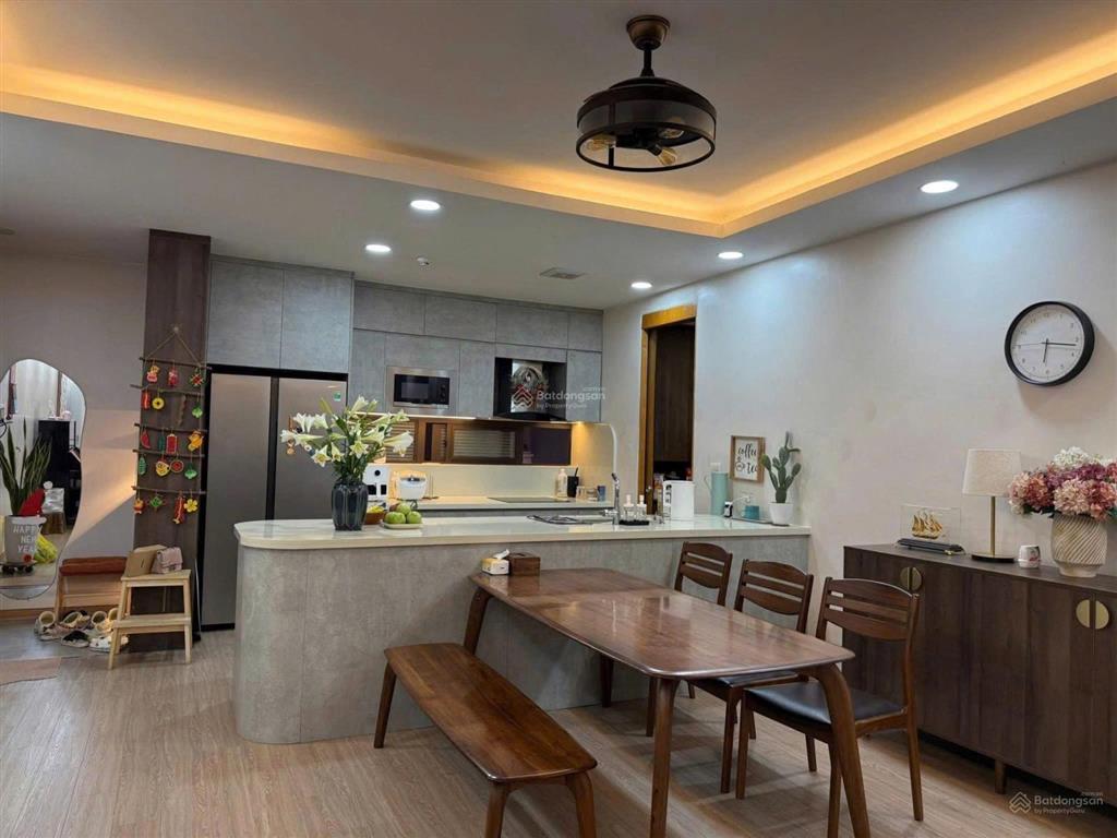 Bán ch dolphin mỹ đình 186m giá 15.86 tỷ 4n3w full nt