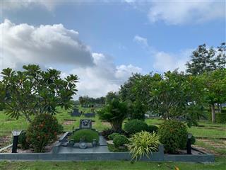 Tôi cần chuyển nhượng mộ sala garden giá 75tr đã bao gồm vat, phí chăm sóc đến năm 2043