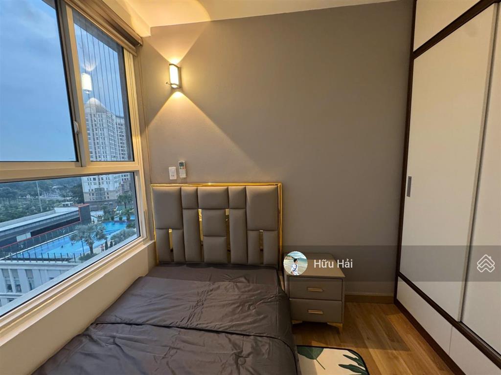 Nhà mới 100% bán 3pn có sổ hồng tại orchard garden 97m2, giá 9 tỷ thương lượng, tầng cao view đẹp