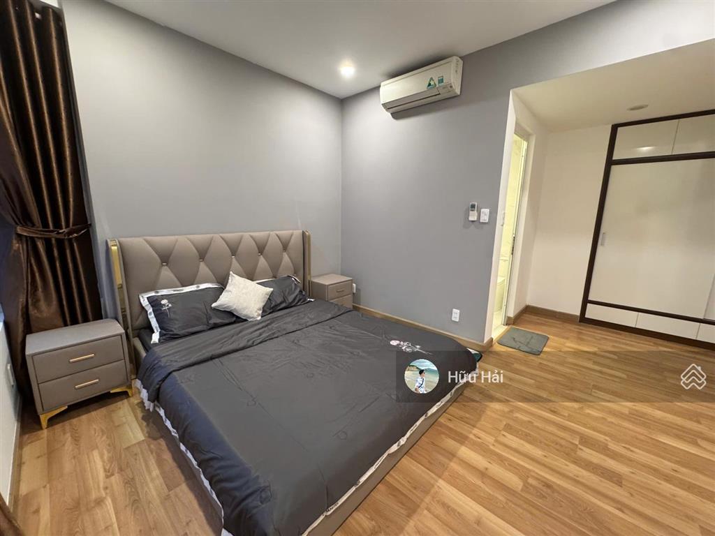 Nhà mới 100% bán 3pn có sổ hồng tại orchard garden 97m2, giá 9 tỷ thương lượng, tầng cao view đẹp