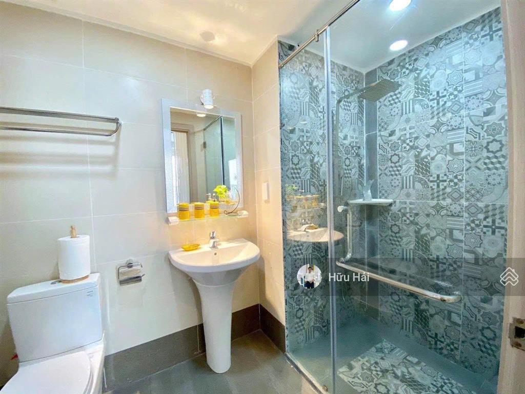 Cho thuê nhanh 2pn chỉ 16 triệu/th tại orchard garden, diện tích 73m2, tầng cao view đẹp
