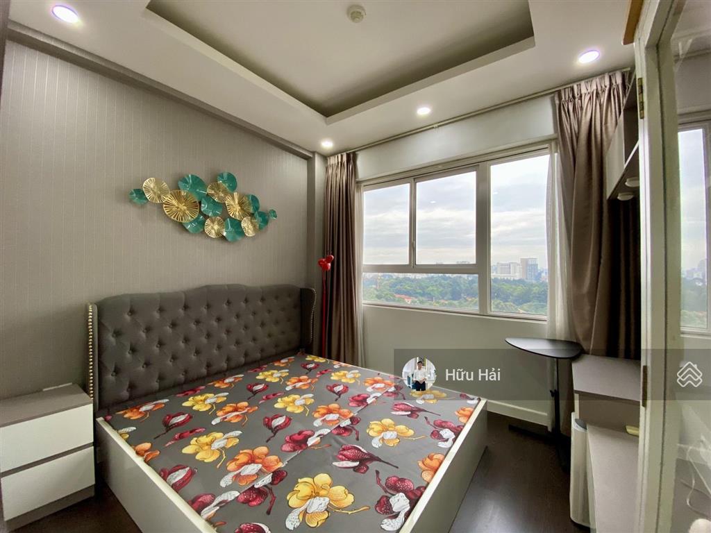 Cho thuê 2pn góc giá chỉ 16 triệu, diện tích 75m2 tại the botanica, tầng cao view đẹp