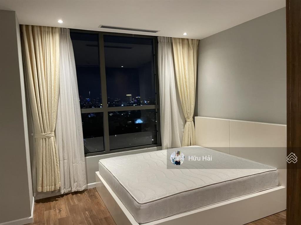 Giá tốt khu  3pn giá chỉ 7.5 tỷ tại garden gate, diện tích 87m², có sổ hồng, view công viên