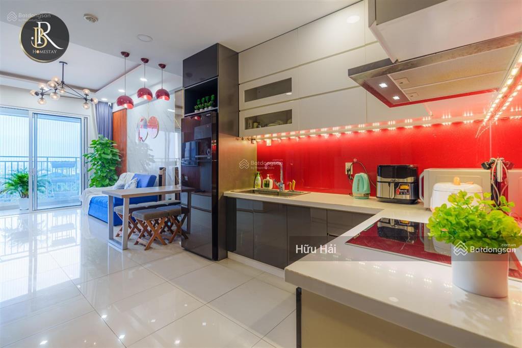 Cho thuê căn 2pn giá rẻ chỉ 16 triệu, diện tích 73m2 tại the botanica, tầng cao view đẹp