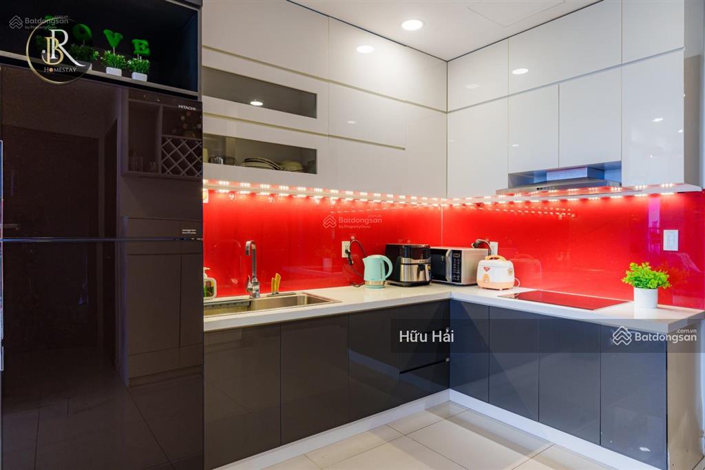 Cho thuê căn 2pn giá rẻ chỉ 16 triệu, diện tích 73m2 tại the botanica, tầng cao view đẹp