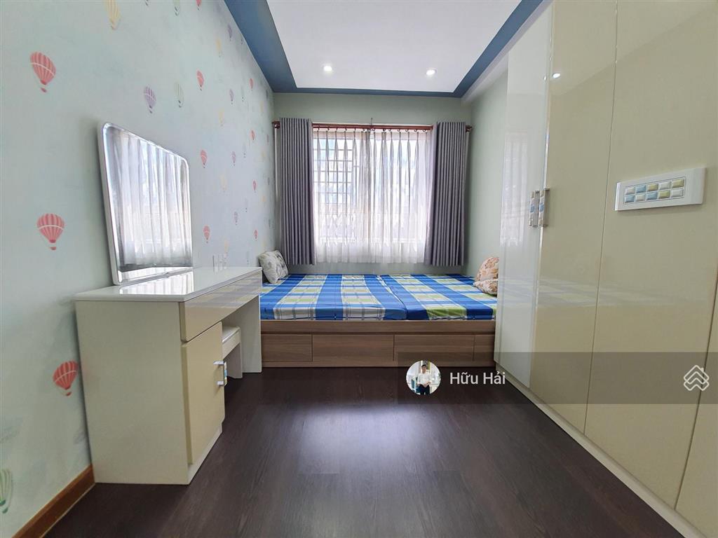 Cho thuê 1pn giá rẻ chỉ 14.5 triệu tại the botanica, dt 57m2, view đẹp, nhà đẹp