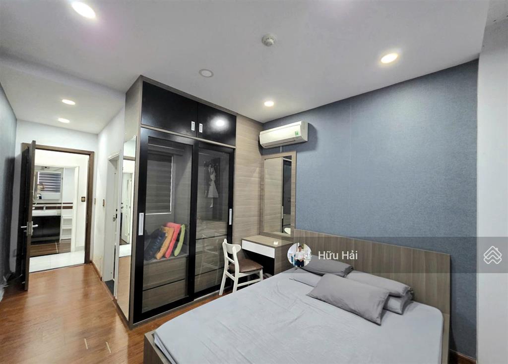 Hot!!! 2pn giá tốt chỉ 16,5 triệu, diện tích 73m2 tại the botanica, tầng cao view đẹp