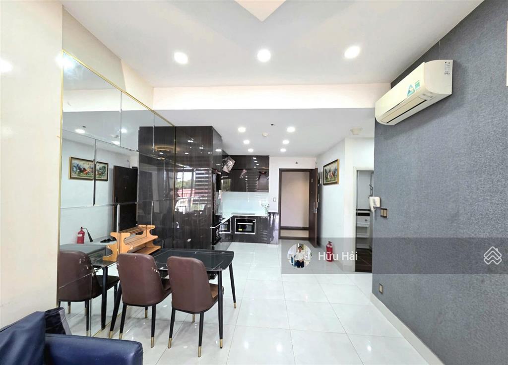 Hot!!! 2pn giá tốt chỉ 16,5 triệu, diện tích 73m2 tại the botanica, tầng cao view đẹp
