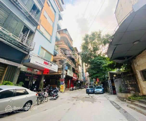 Cho thuê nhà ngõ 151 phố thái hà đống đa giá 22 tr
