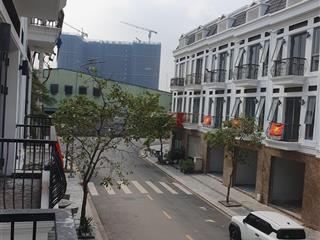 Bán nhà mặt phố tại an phát residence, 4 tỷ, 60m2, sổ sẵn công chứng ngay.