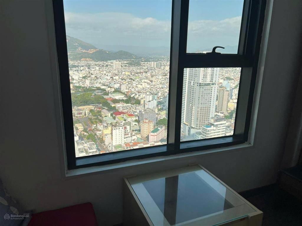 Bán căn hộ biển cao cấp mường thanh  60 trần phú nha trang  tầng 45 view toàn tp