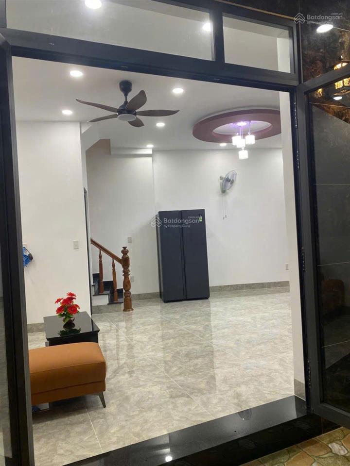 Nhà căn góc 3 tầng phước long  ngay kđt phước long  ô tô quay đầu  giá chỉ 4,7 tỷ