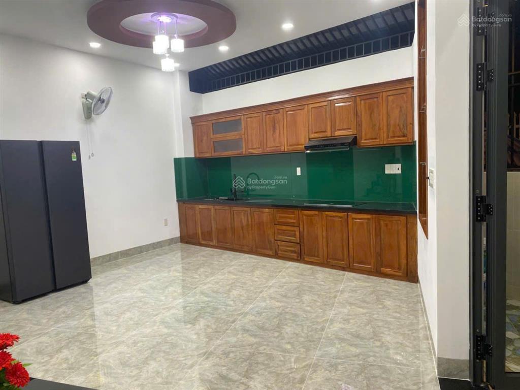 Nhà căn góc 3 tầng phước long  ngay kđt phước long  ô tô quay đầu  giá chỉ 4,7 tỷ