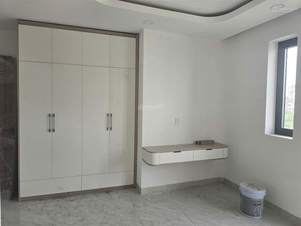 Bán nhà 1 trệt 3 lầu đường số 6, bình hưng hòa b, dt 9.4x7.7 nỡ hậu 9.7 công nhận 86m giá 6.8 tỷ