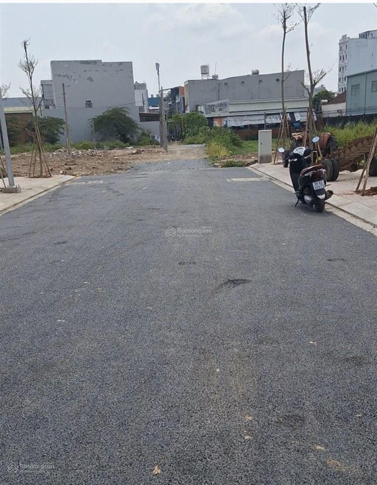 Bán đất hẻm 232 hương lộ 80, bình hưng hòa b, bình tân, dt 4.3x11 giá bán 3 tỷ 700tr