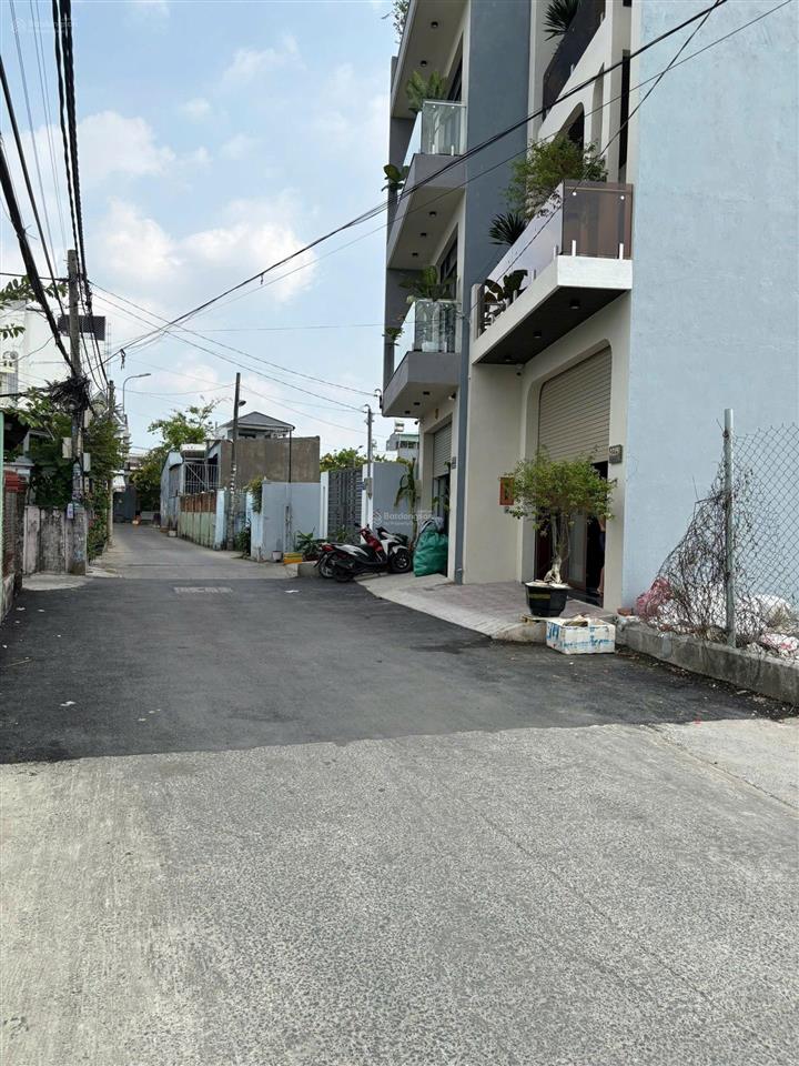 Bán lô góc 2mt hẻm tô ký, ấp đông 5, gần ngã 3 bầu chợ bắp, dt 5x19m, giá 4.8 tỷ