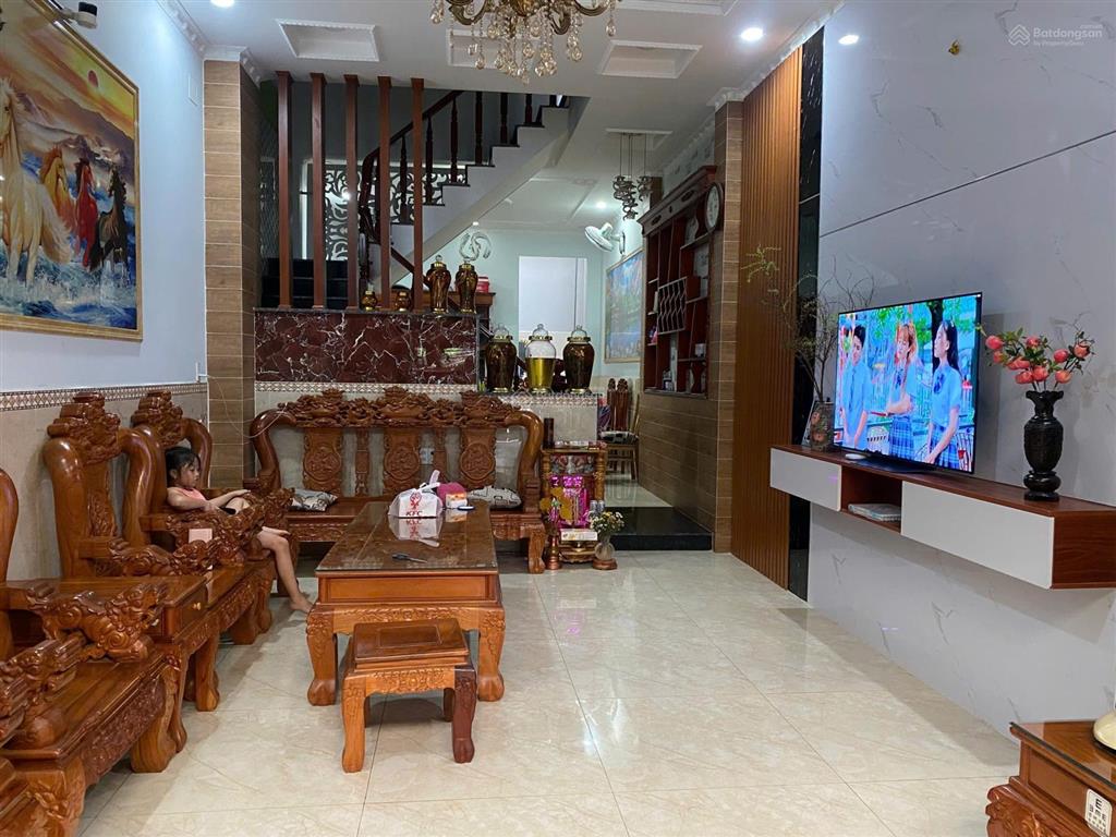 Bán nhà 1 trệt 2 lầu 1 tum,hẻm 243 liên khu 45, bình hưng hòa b, bình tân, dt 4x24.7, giá 6.9 tỷ