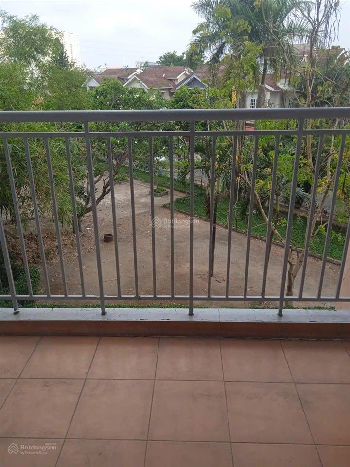 Căn hộ tầng 1 chung cư vĩnh tường, gần chợ bà hom, dt 93m2. giá 2 tỷ 300tr