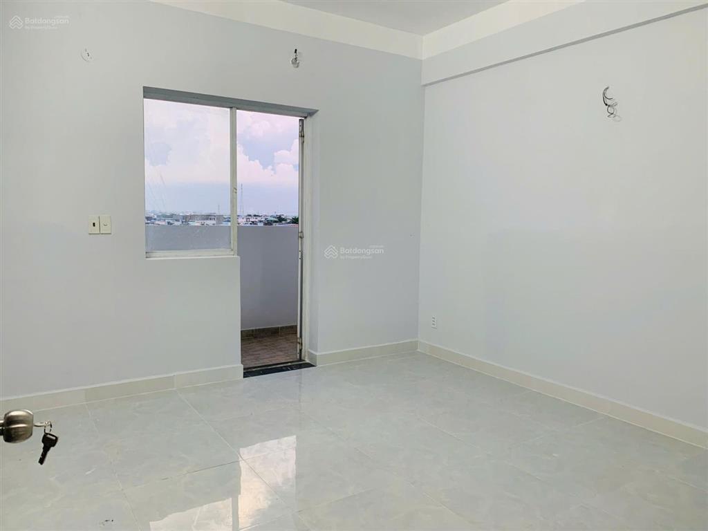 Căn hộ tầng 4, chung cư nhất lan 3, dt 62m giá 2 tỷ 350tr