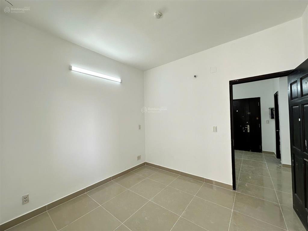 Căn hộ tầng 12 chung cư thái sơn, ngay chợ bà hom, dt 48m giá 2 tỷ 50tr