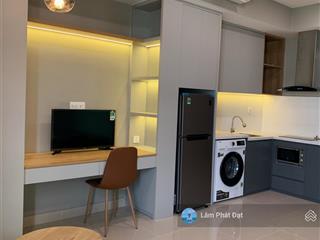 Bán nhanh căn hộ 31m2 full nội thất sẵn hđt 11 triệu. tháng giá 3,25 tỷ tầng cao view đẹp