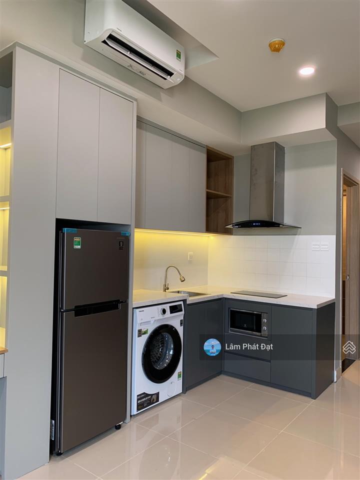 Bán nhanh căn hộ 38m2 nội thất sẵn hđt 8.5 triệu. tháng giá 3 tỷ all in