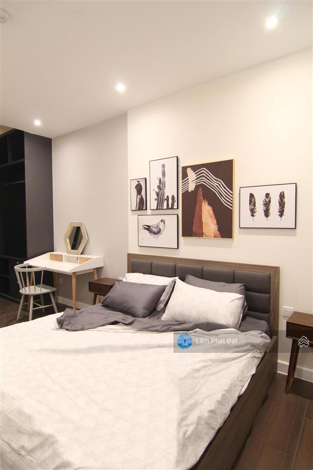 Giá hót căn hộ 2pn2wc the sun avenue đã có sổ giá 7.2 tỷ bao thuế phí