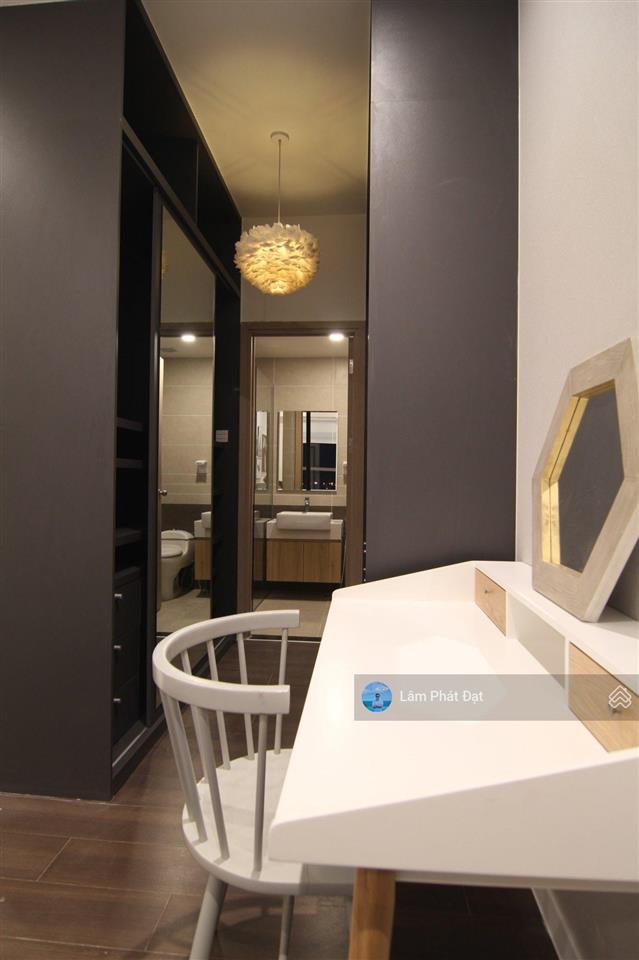 Giá hót căn hộ 2pn2wc the sun avenue đã có sổ giá 7.2 tỷ bao thuế phí