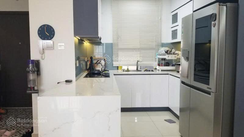 Chính chủ gửi bán căn hộ 96m2 tầng cao view sông tháp trung tầm giá 9.5 tỷ all in