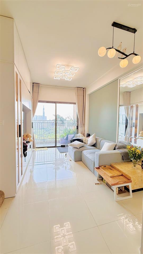 Chính chủ gửi bán căn hộ 2pn2wc giá sập sàn 7,25 tỷ đã có sổ công chứng ngay