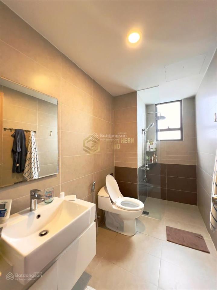 Chính chủ gửi bán căn hộ 3pn2wc to the sun avenue diện tích lớn 109m2 view sông giá 9,5 tỷ