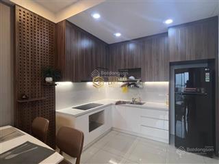 Chính chủ gửi bán căn hộ 2pn2wc tầng cao view đẹp the sun avenue sẵn sổ giá cực sốc 7 tỷ