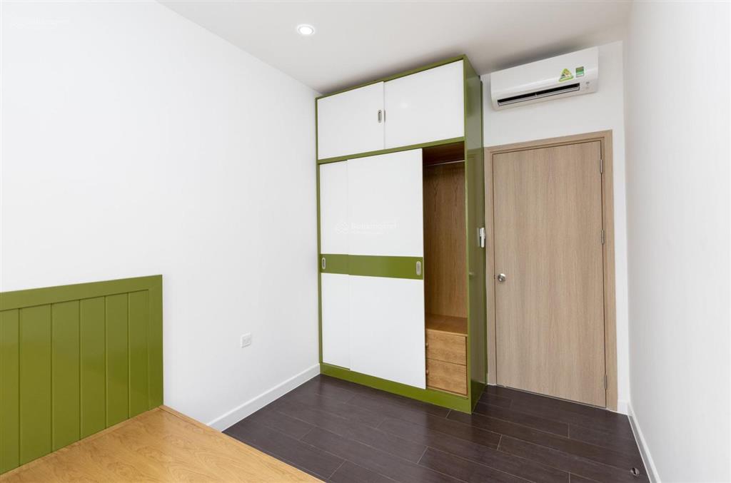 Chính chủ gửi bán căn hộ 3pn2wc  105m² view sông đã có sổ hồng giá 9 tỷ all in