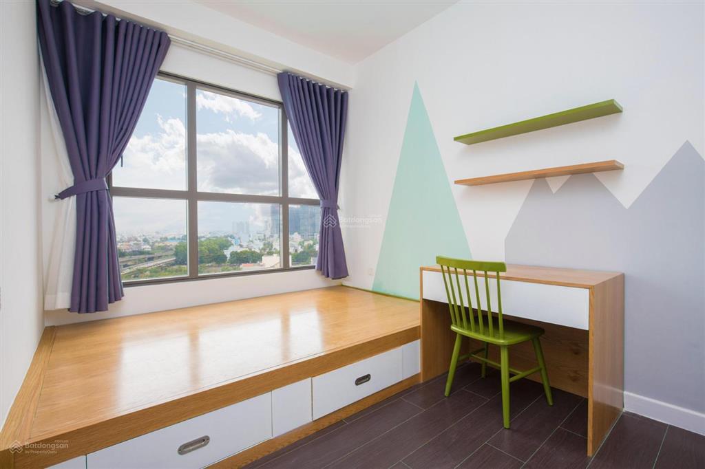 Chính chủ gửi bán căn hộ 3pn2wc  105m² view sông đã có sổ hồng giá 9 tỷ all in