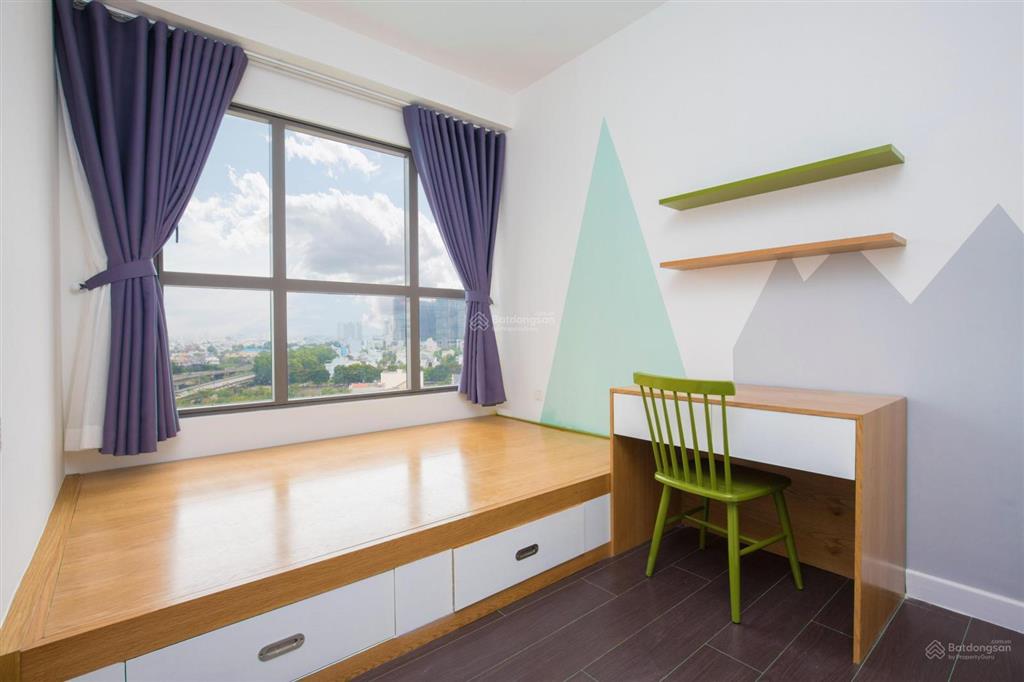 Chính chủ gửi bán căn hộ 3pn2wc  105m² view sông đã có sổ hồng giá 9 tỷ all in