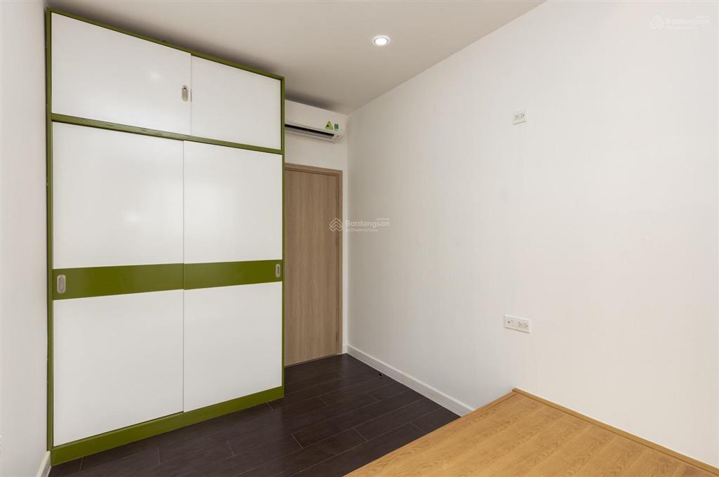 Chính chủ gửi bán căn hộ 3pn2wc  105m² view sông đã có sổ hồng giá 9 tỷ all in