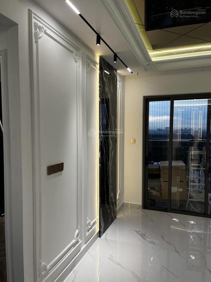 Bán nhanh căn hộ diện tích lớn 3pn2wc  105m² giá bán 9 tỷ bao hết