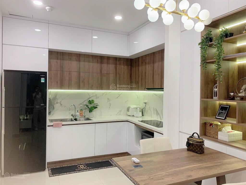 Cho thuê căn hộ 2pn2wc view đẹp 76m2 giá thuê từ 17 triệu/tháng