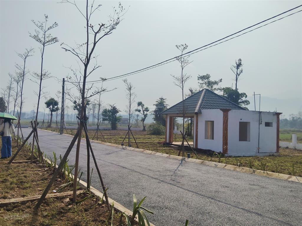 Bán đất đầu tư trung tâm phát triển lương sơn hb cũ, giá 1,x tỷ/lô