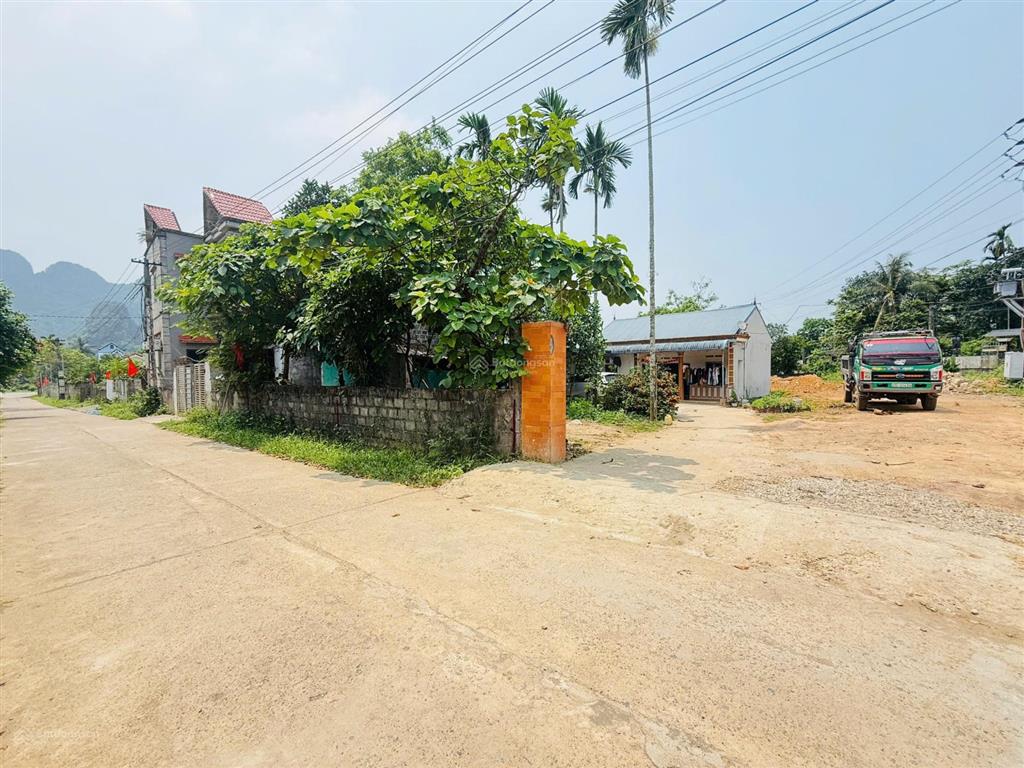 100m gần quốc lô 21a và cụm cn thanh sơn ls hòa bình cũ giá 6xxtr