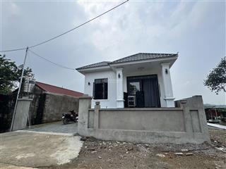 Chỉ nhỉnh 1 tỷ có ngay lô đất 80 m mặt tiền 6 m phía sau giáp với khu công nghiệp cách hn 30km