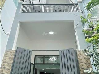 Bán nhà ngay trung tâm phú nhuận gần trường học, công viên, siêu thị. dòng tiền sẵn đang cho thuê