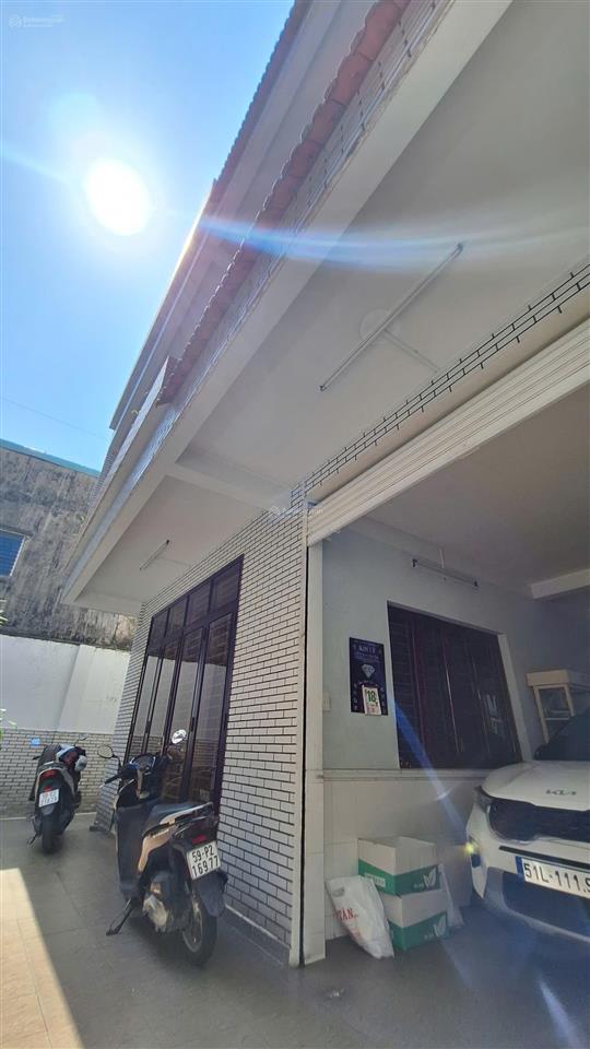Bán nhà riêng tại hồ văn huê, giá cực chất 48 tỷ, 188.3m2, 6pn, 4wc