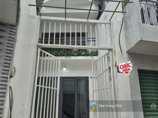 Chính chủ gửi bán nhà 3 tầng hẻm xe hơi thông ngay cách mạng tháng tám gần câu lạc bộ lan anh