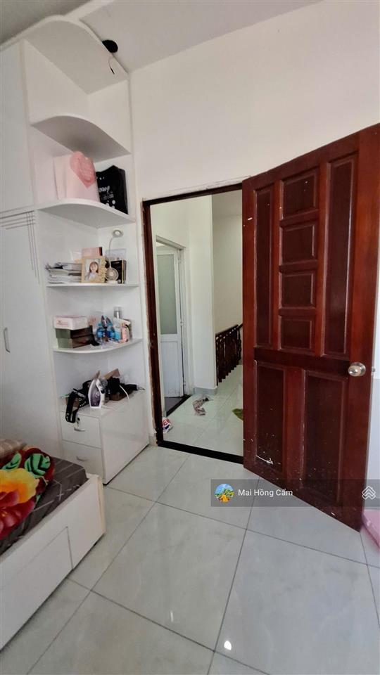 Nhà đẹp hóc môn  xe 7 chỗ ngủ ngon trong nhà. ngang 5.6m dài 15m 3pn 3wc