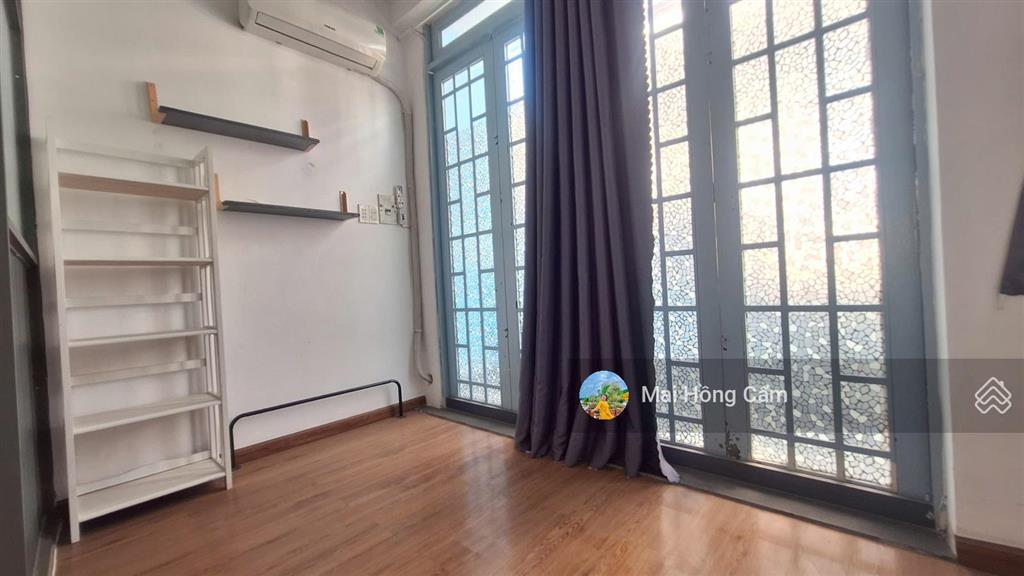Bán nhà 3 tầng  2 mặt hẻm  cách mặt tiền đường số 8 chỉ 10m