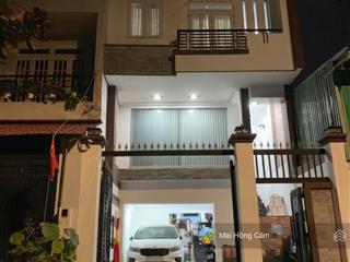 Bán biệt thự 3pn, 5wc, 114m2, chỉ với 9,9 tỷ tại lê thị riêng, thới an, q12, hcm