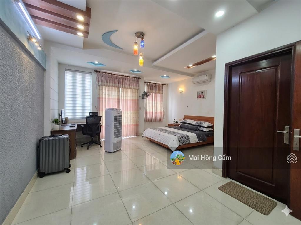 Bán biệt thự 3pn, 5wc, 114m2, chỉ với 9,9 tỷ tại lê thị riêng, thới an, q12, hcm